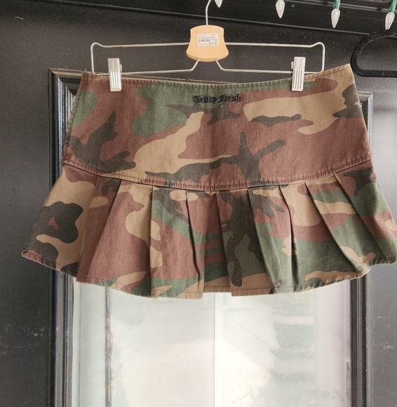 Teddy Fresh Bear Buckle Mini‎ Skirt Hot - Picture 6 of 10